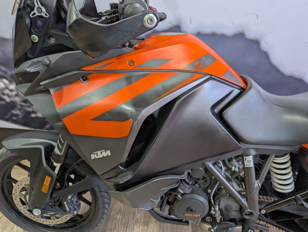 2020 KTM SUPER ADVENTURE S DUAL SPORTS