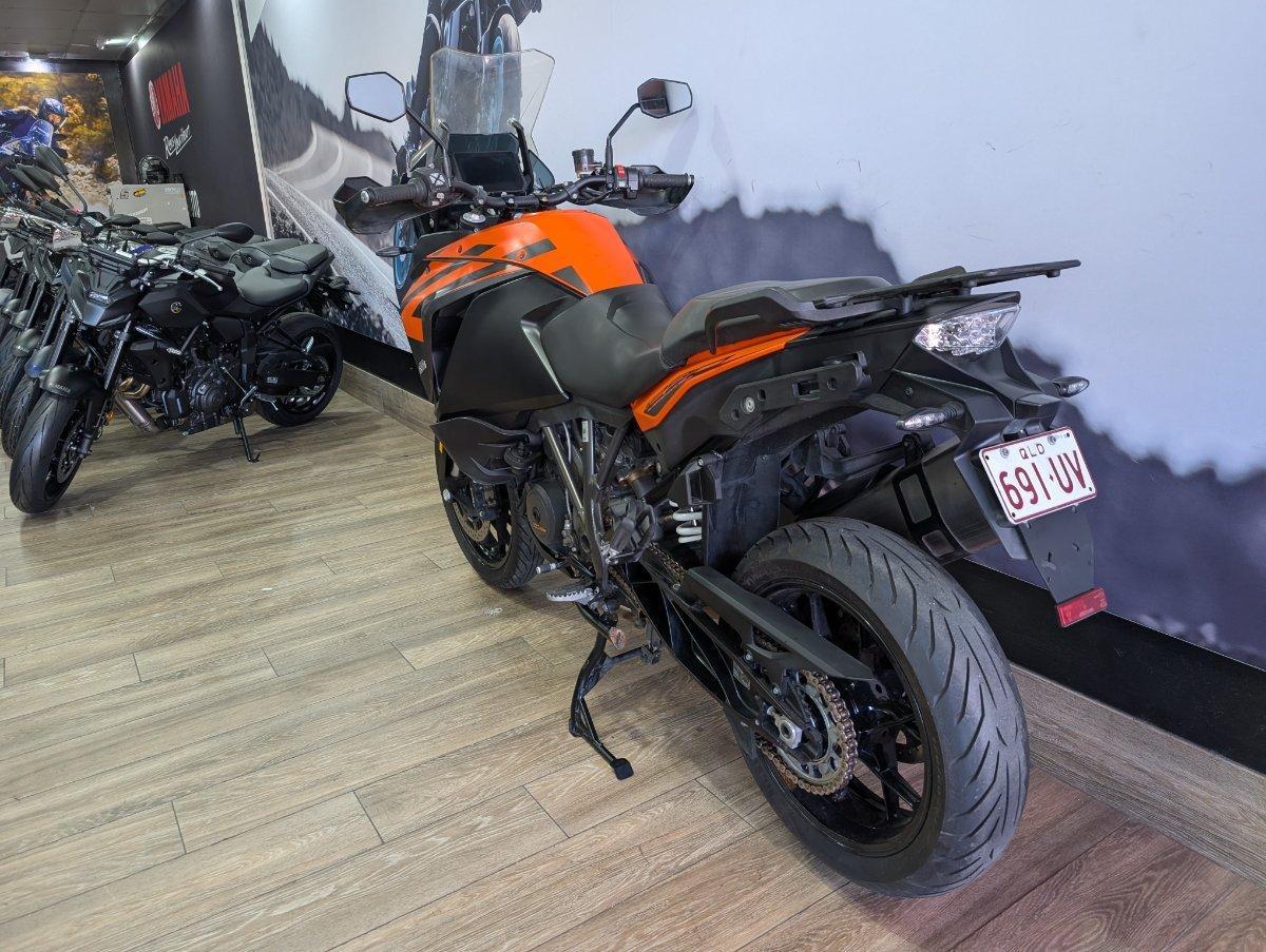2020 KTM SUPER ADVENTURE S DUAL SPORTS