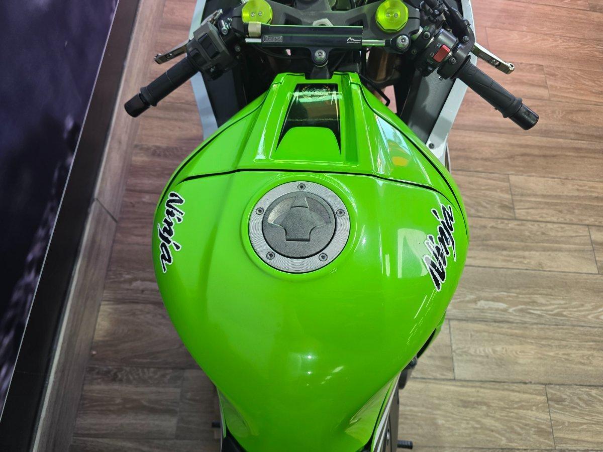 2015 KAWASAKI NINJA ZX-10R (ABS) SPORTS
