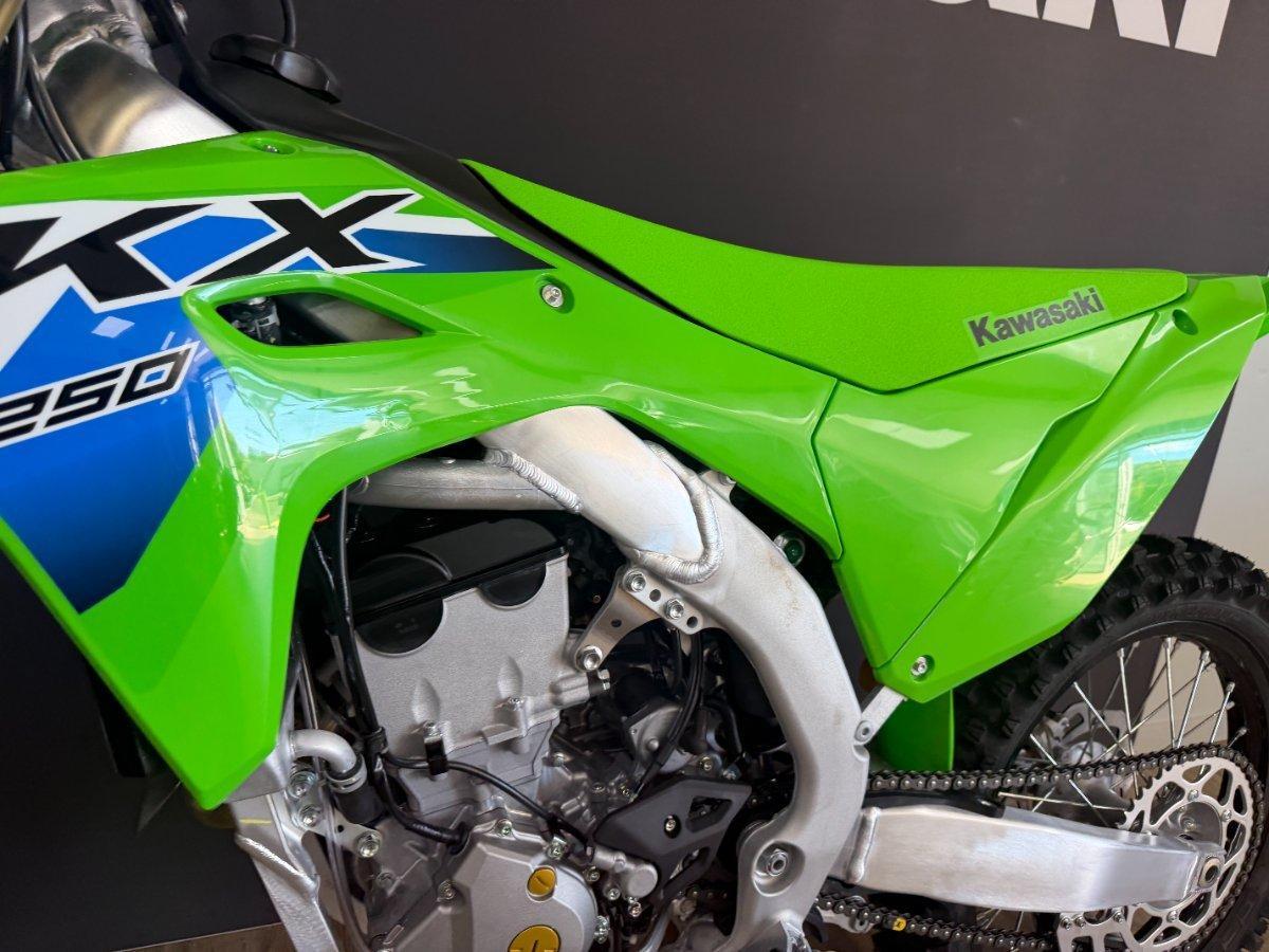 2026 KAWASAKI KX250 MOTOCROSS