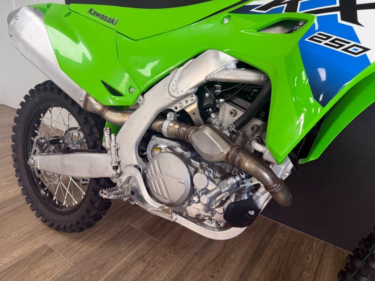 2026 KAWASAKI KX250 MOTOCROSS