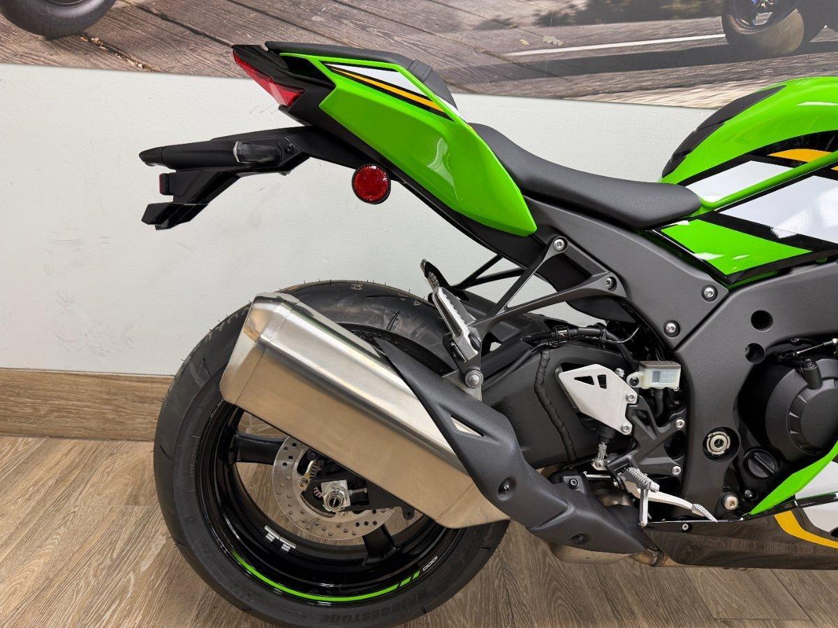 2025 KAWASAKI NINJA ZX-10R SPORTS