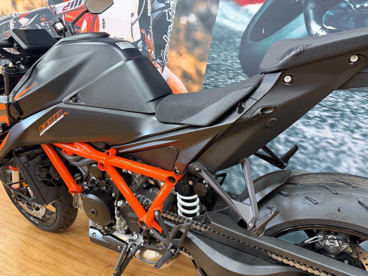 2025 KTM 1390 SUPER DUKE R SPORTS