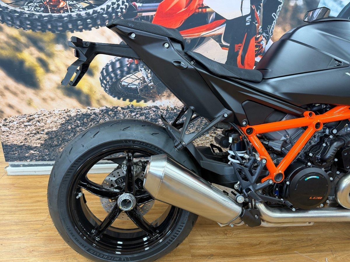 2025 KTM 1390 SUPER DUKE R SPORTS