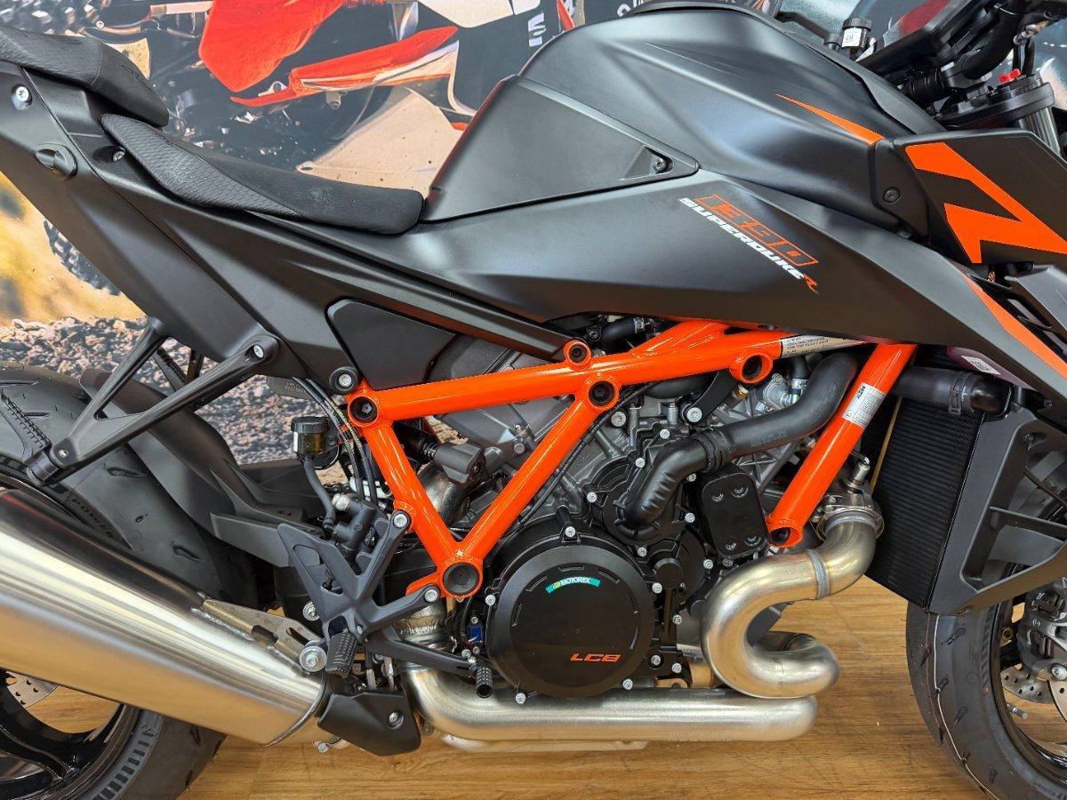 2025 KTM 1390 SUPER DUKE R SPORTS