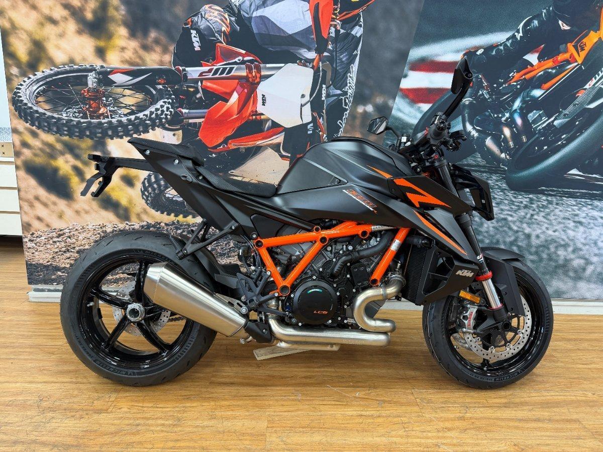 2025 KTM 1390 SUPER DUKE R SPORTS