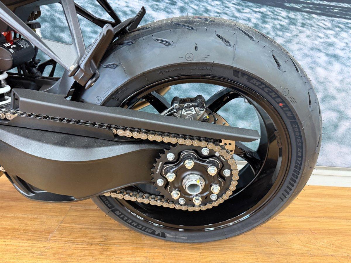 2025 KTM 1390 SUPER DUKE R SPORTS