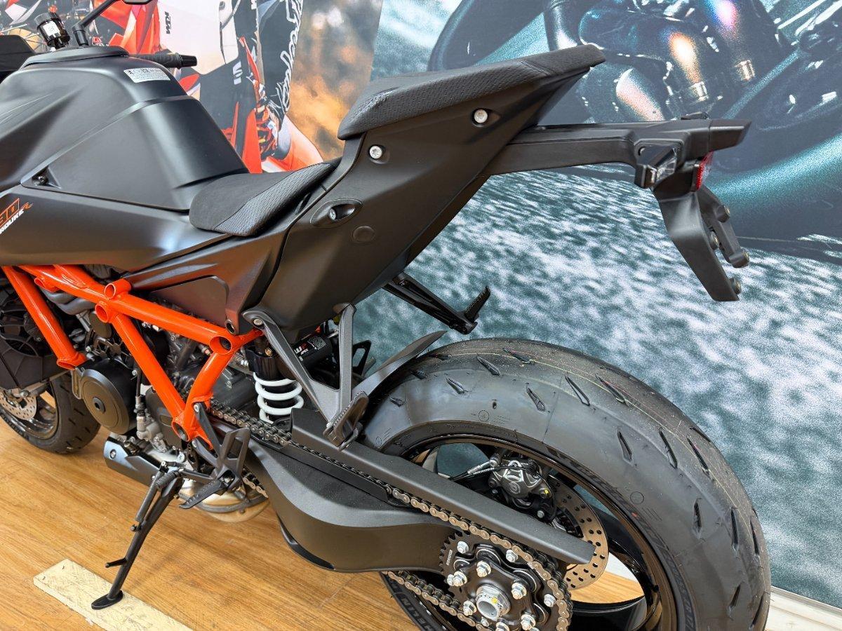 2025 KTM 1390 SUPER DUKE R SPORTS