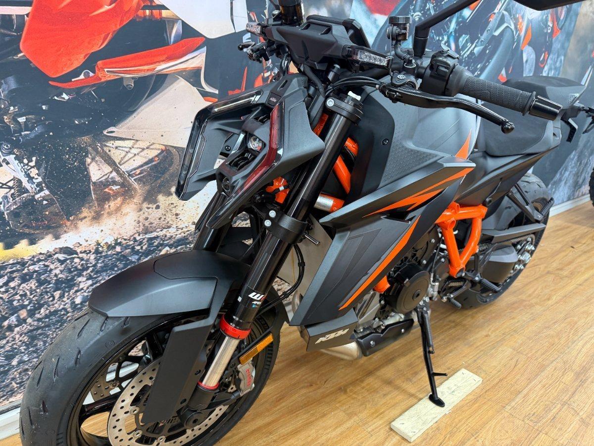 2025 KTM 1390 SUPER DUKE R SPORTS