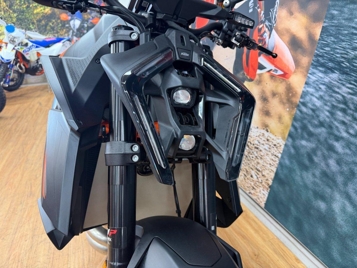 2025 KTM 1390 SUPER DUKE R SPORTS