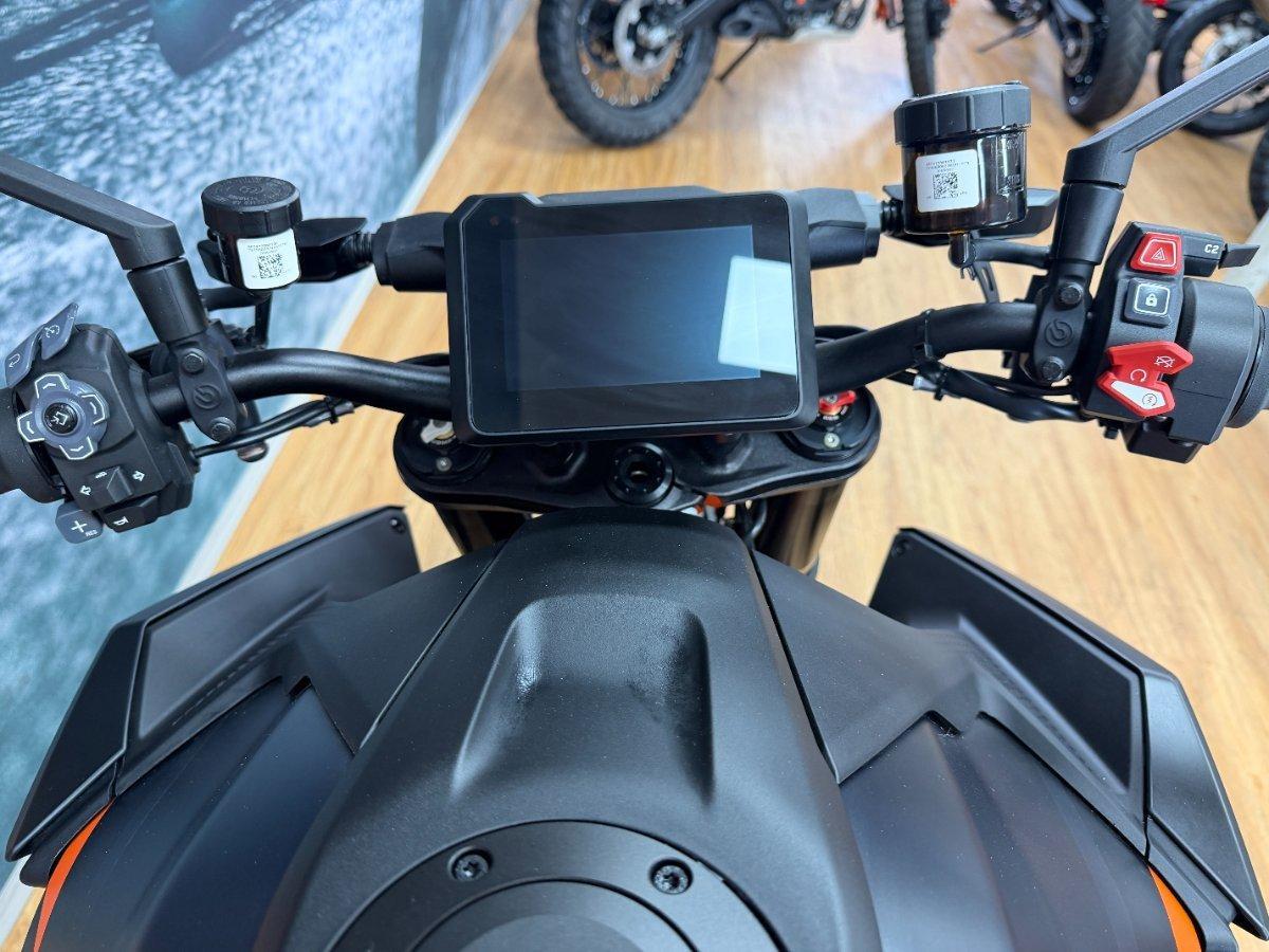 2025 KTM 1390 SUPER DUKE R SPORTS