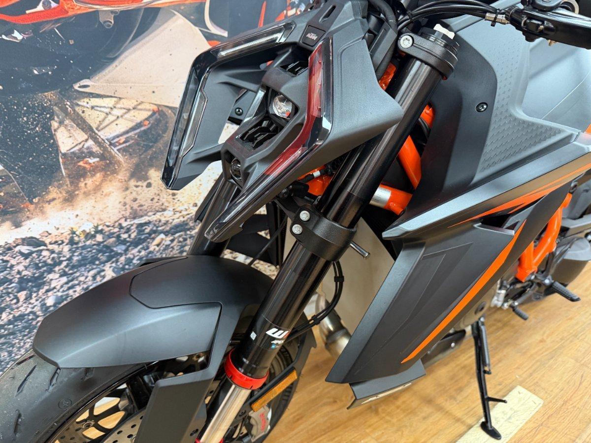2025 KTM 1390 SUPER DUKE R SPORTS