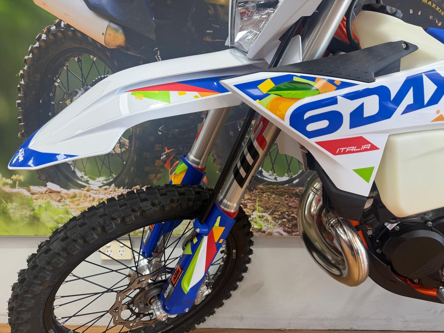 2026 KTM 300 EXC SIX DAYS ENDURO