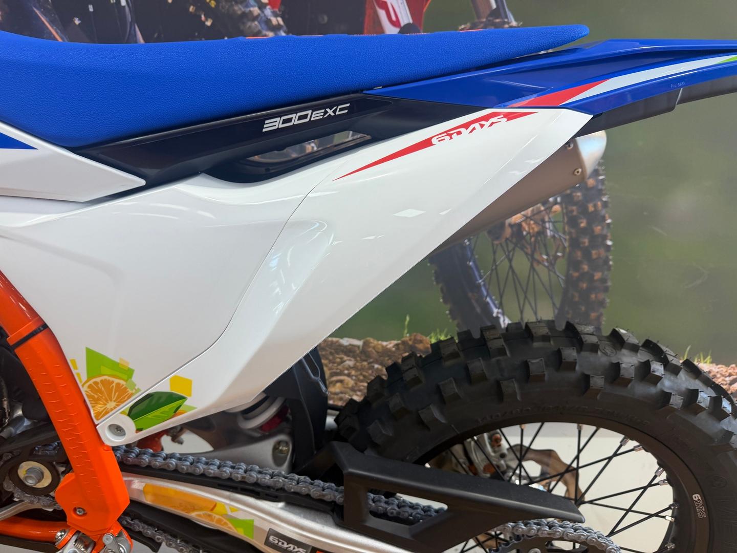 2026 KTM 300 EXC SIX DAYS ENDURO