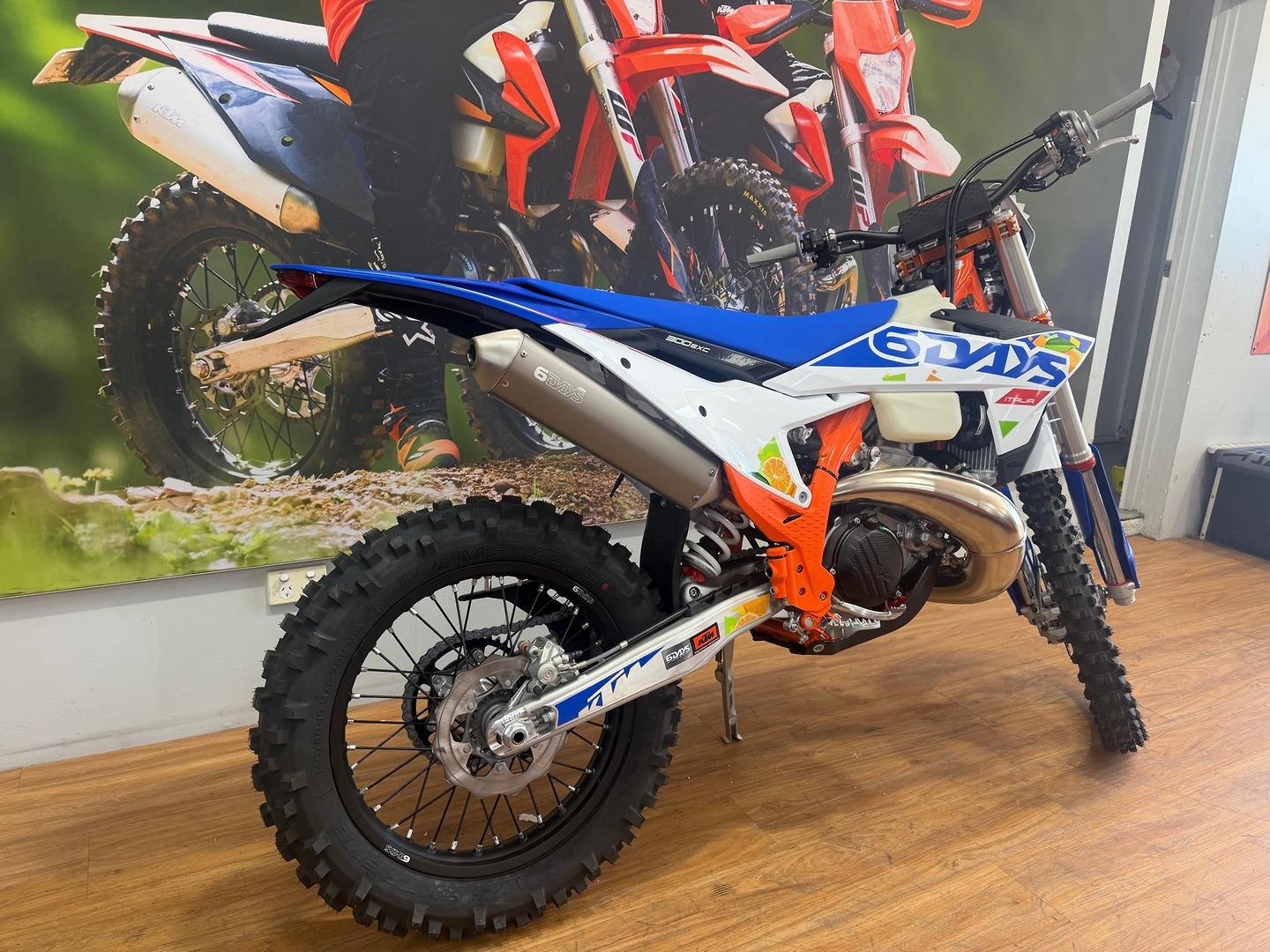 2026 KTM 300 EXC SIX DAYS ENDURO
