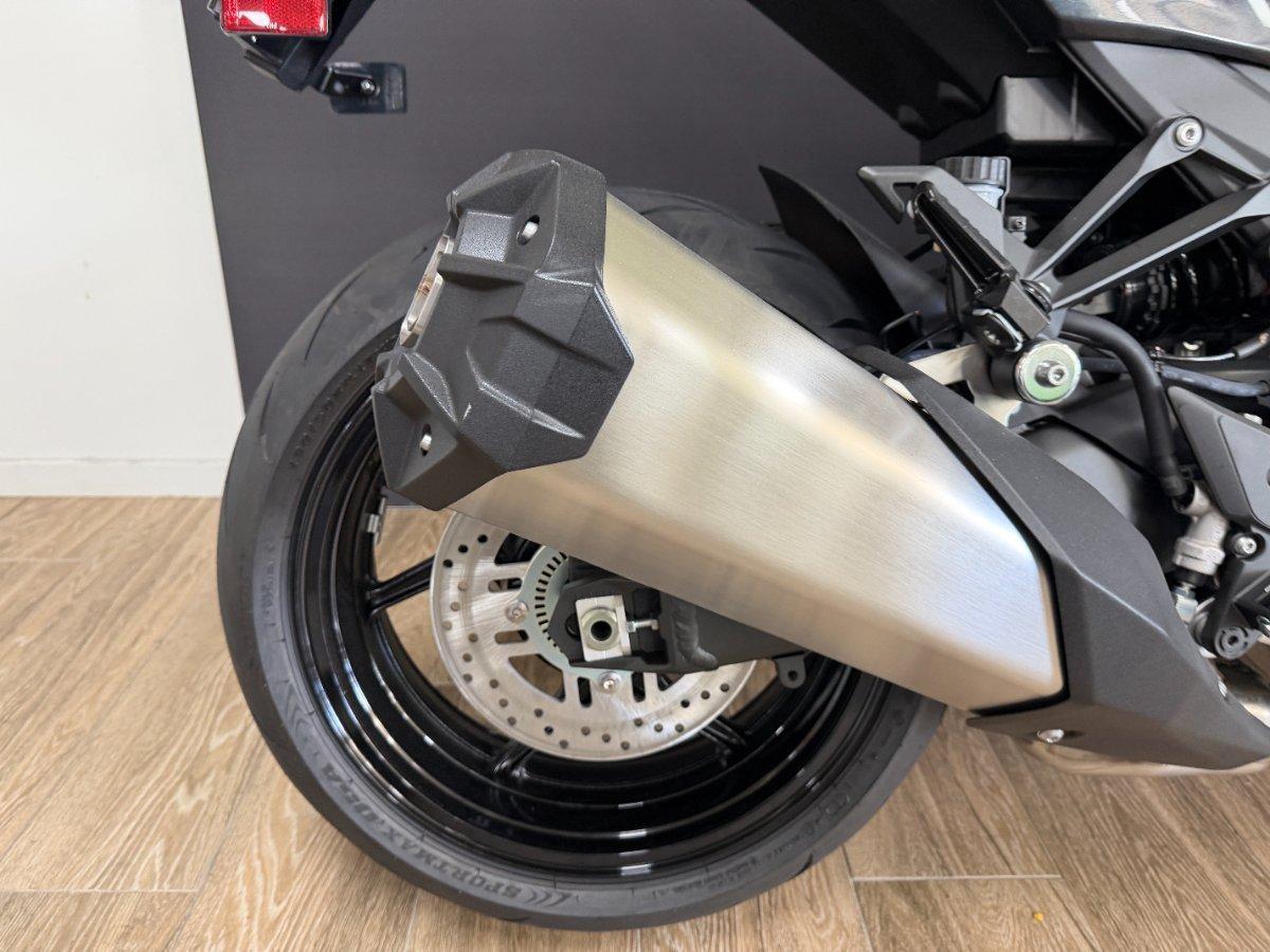 2026 KAWASAKI Z1100 SPORTS