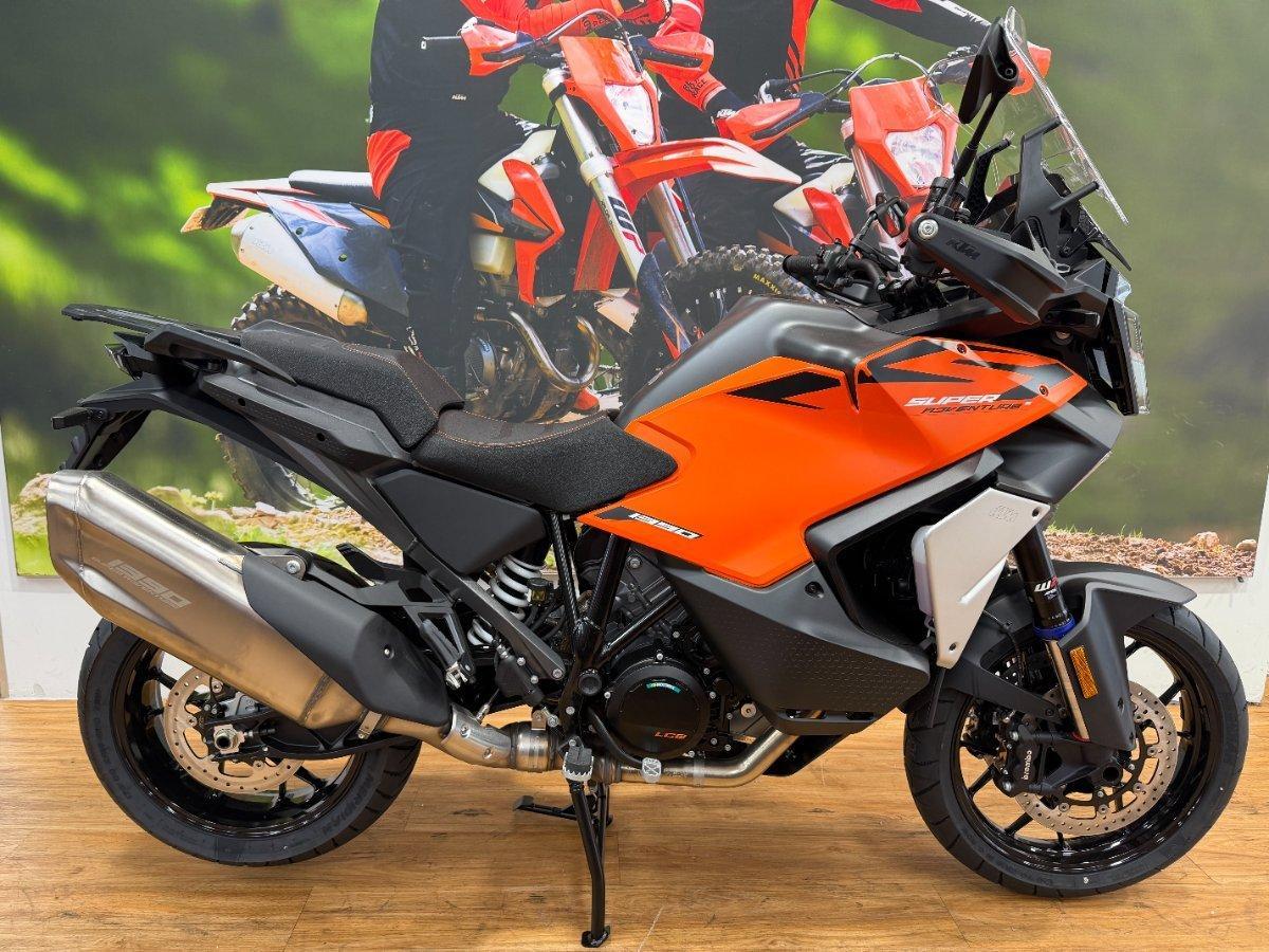 2026 KTM 1390 SUPER ADVENTURE S EVO DUAL SPORTS