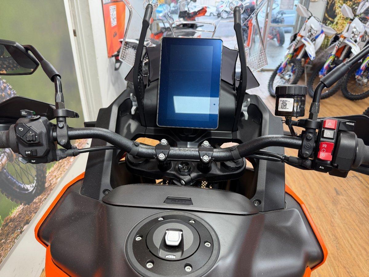 2026 KTM 1390 SUPER ADVENTURE S EVO DUAL SPORTS