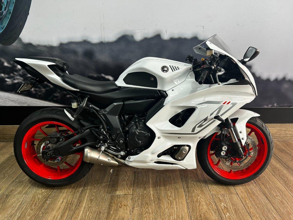 2023 YAMAHA YZF-R7 LAMS SPORTS