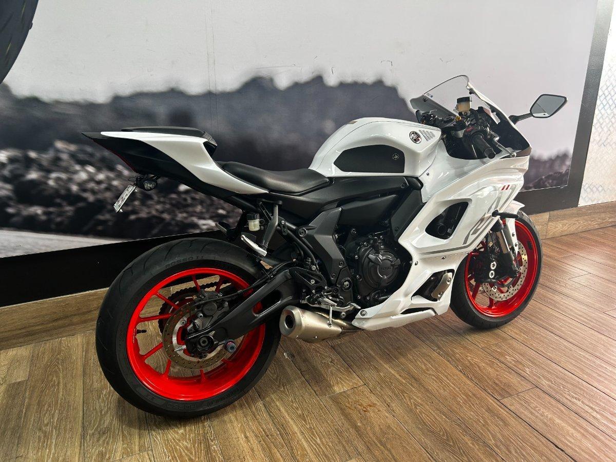 2023 YAMAHA YZF-R7 LAMS SPORTS