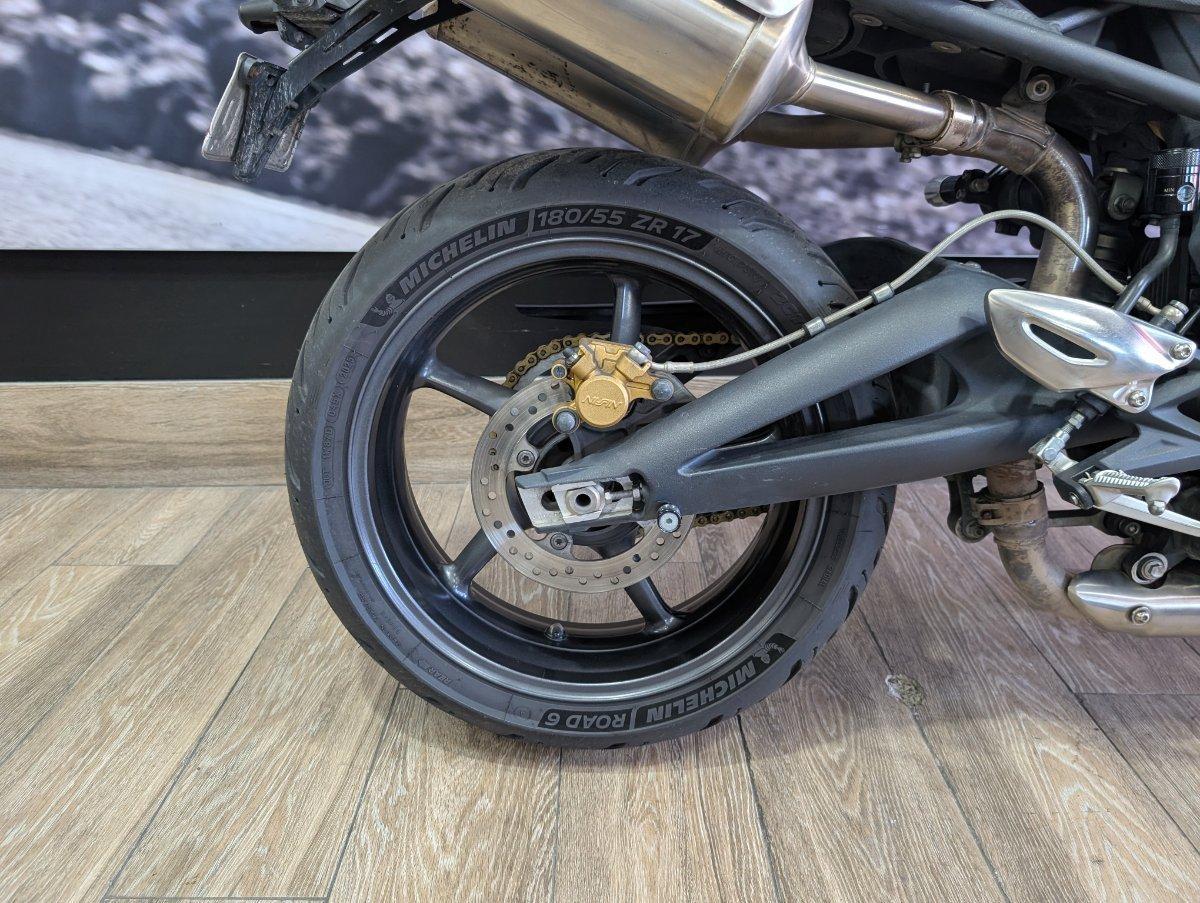 2012 TRIUMPH STREET TRIPLE ROAD