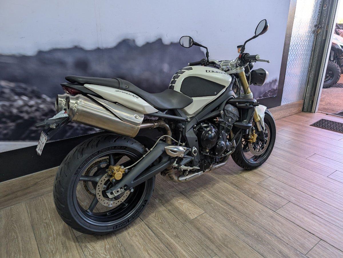 2012 TRIUMPH STREET TRIPLE ROAD