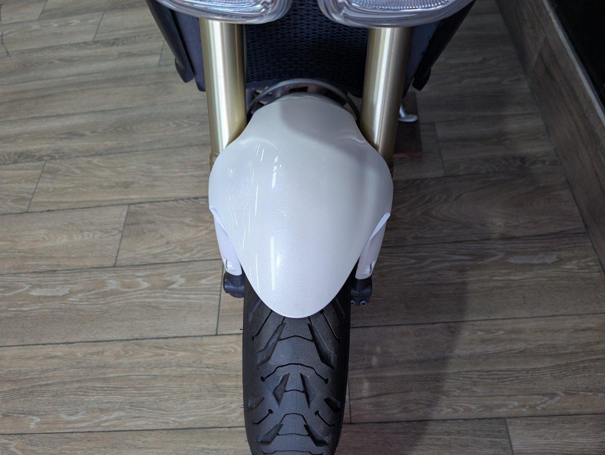 2012 TRIUMPH STREET TRIPLE ROAD