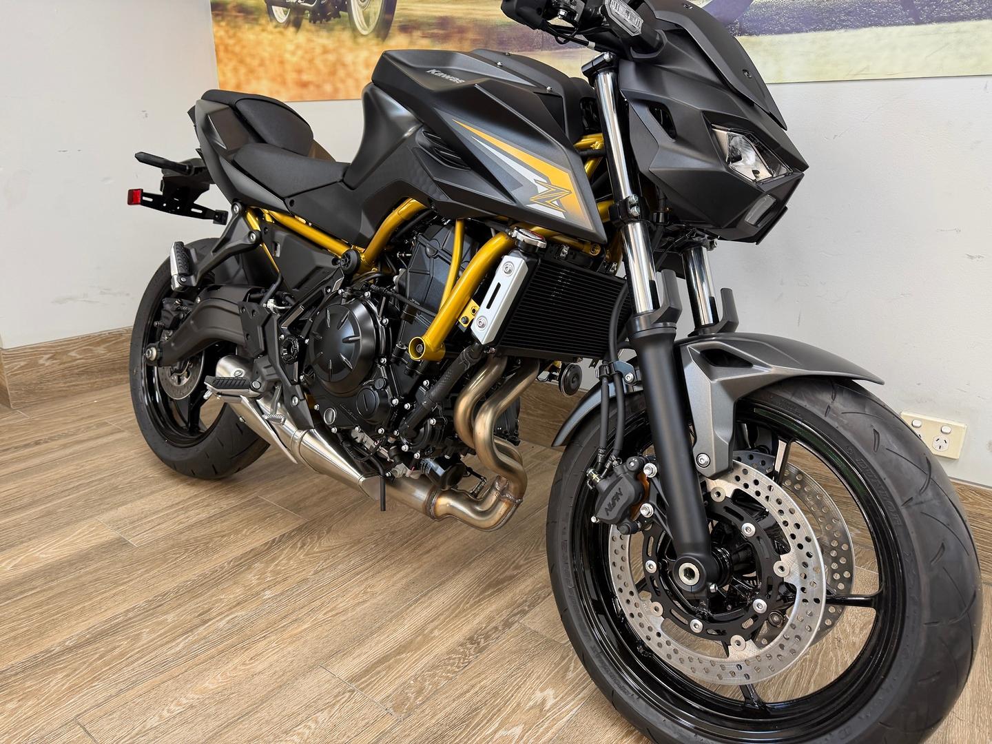 2026 KAWASAKI Z650L (LAMS) SPORTS