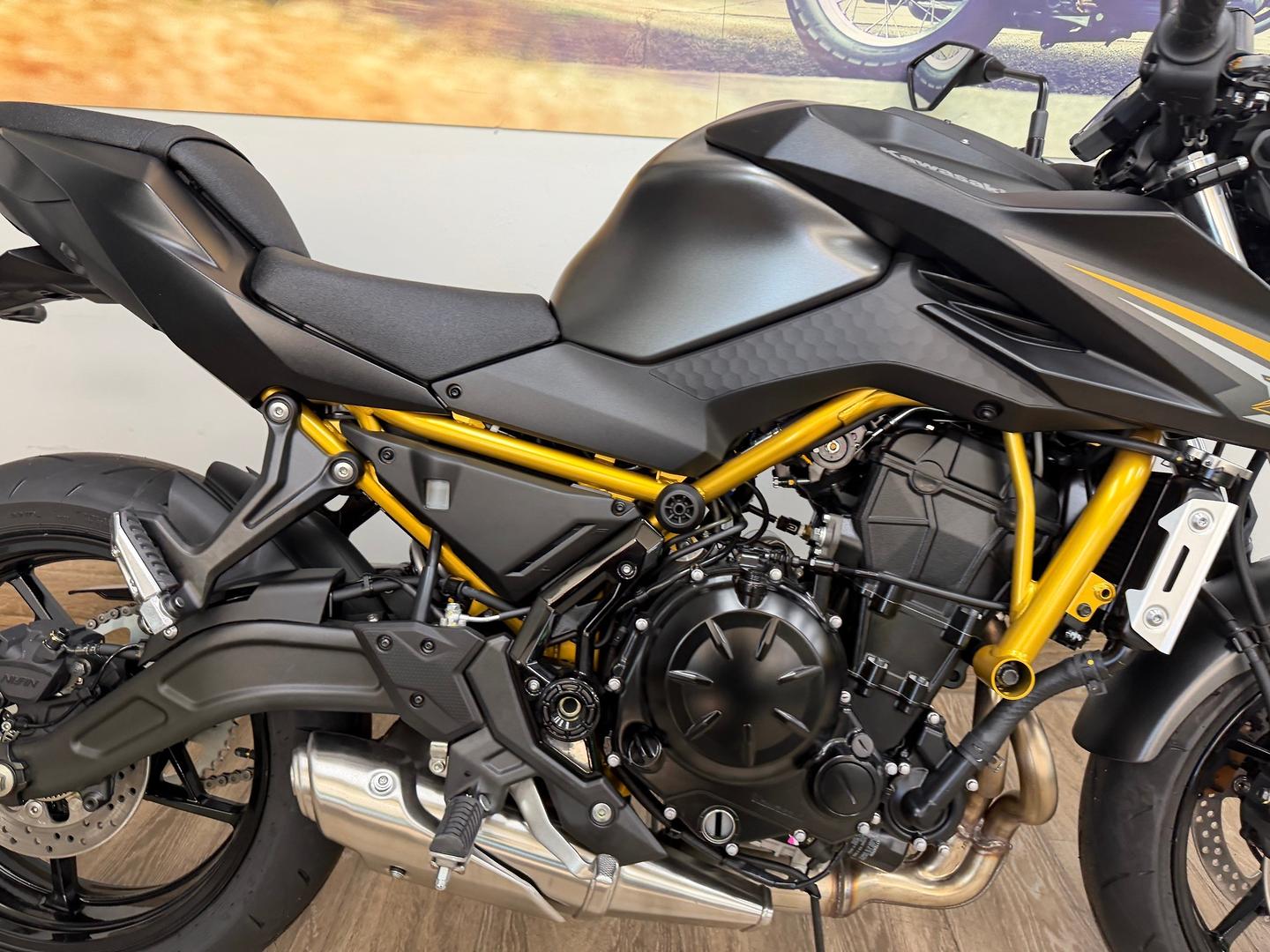 2026 KAWASAKI Z650L (LAMS) SPORTS