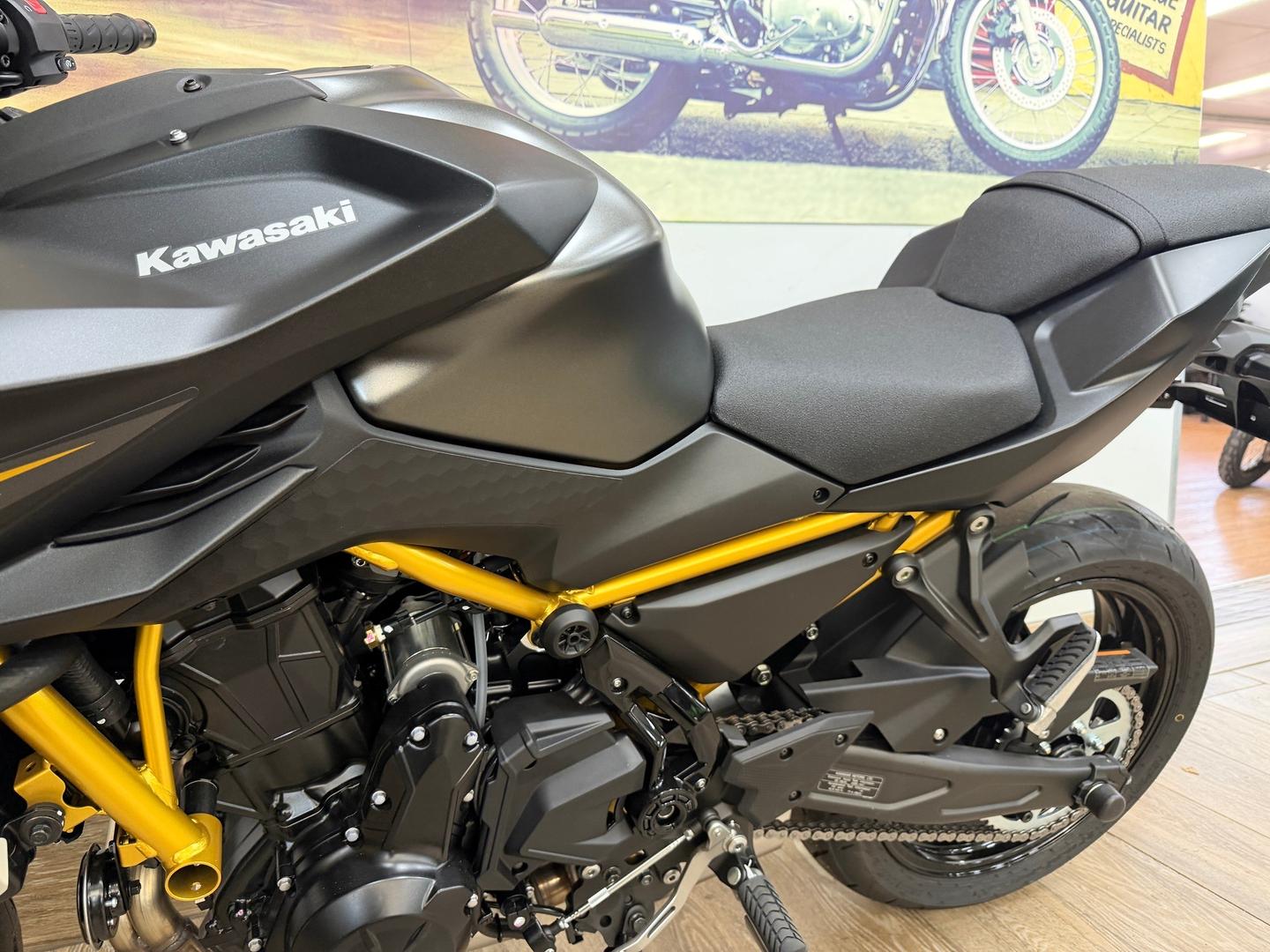 2026 KAWASAKI Z650L (LAMS) SPORTS