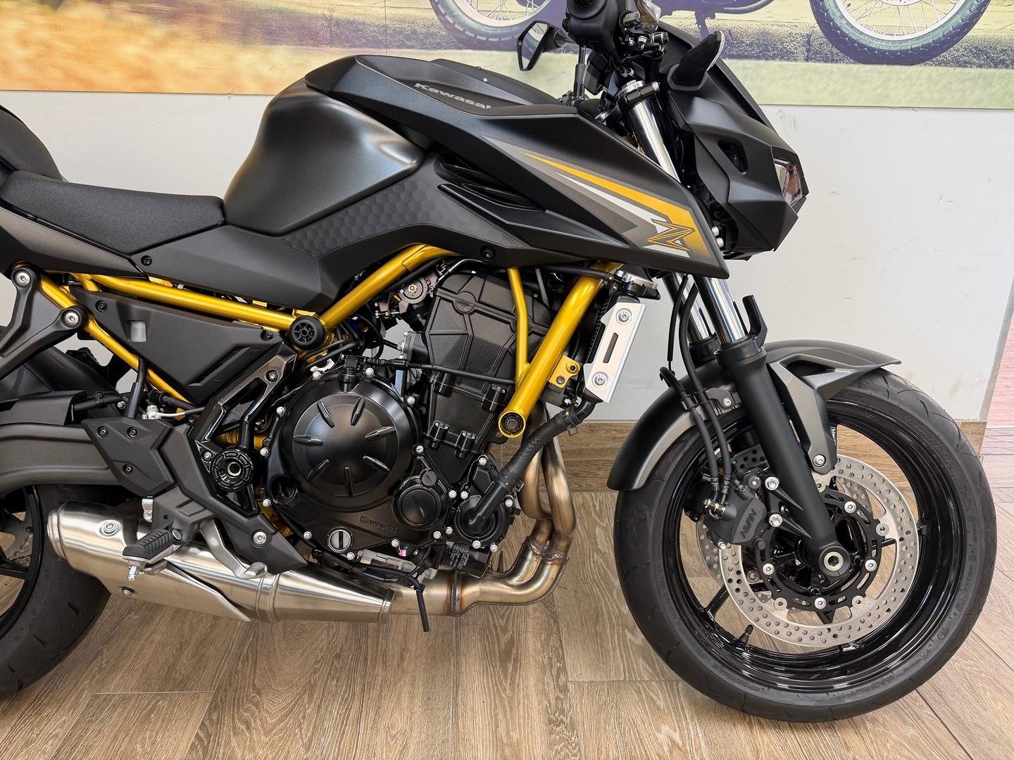 2026 KAWASAKI Z650L (LAMS) SPORTS