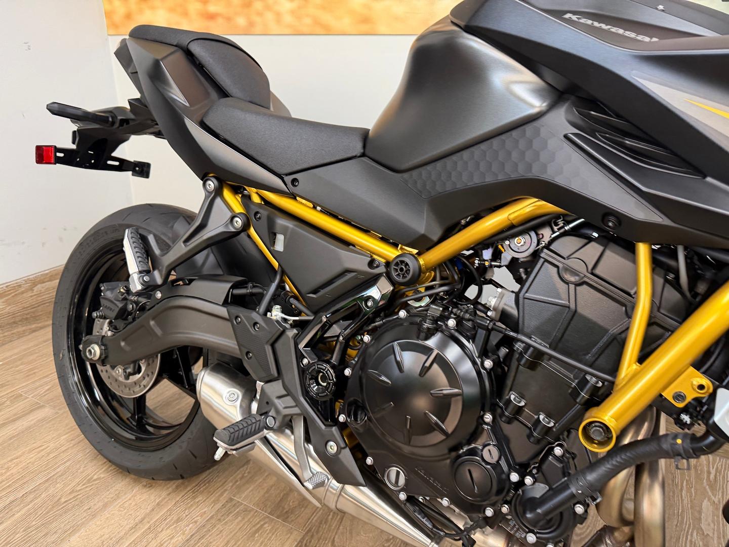 2026 KAWASAKI Z650L (LAMS) SPORTS