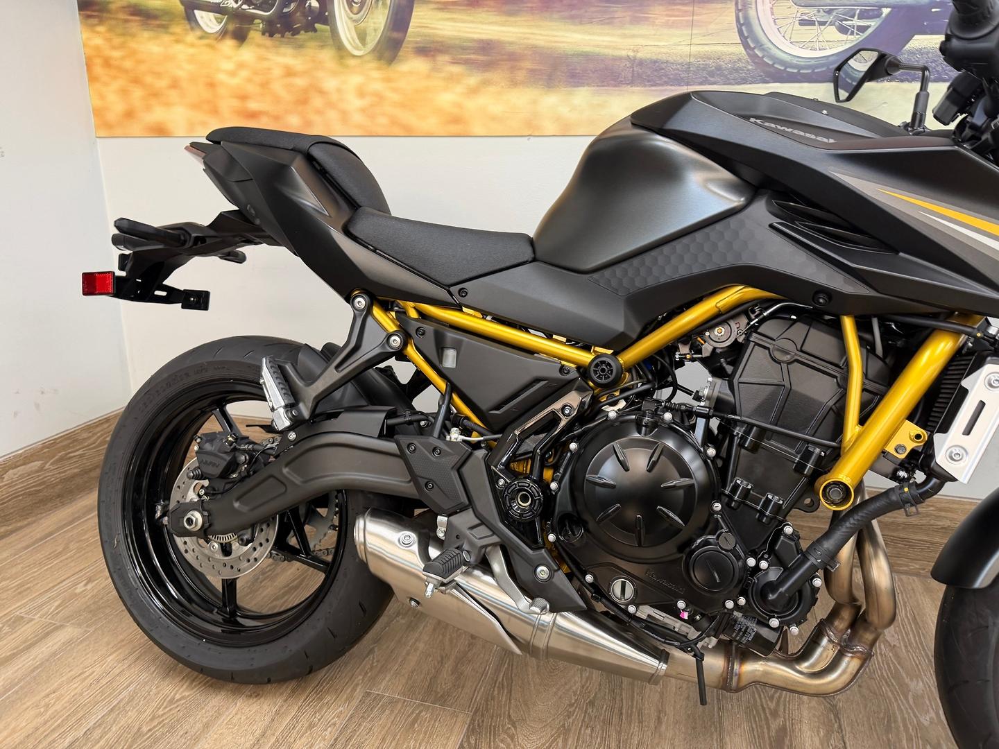 2026 KAWASAKI Z650L (LAMS) SPORTS