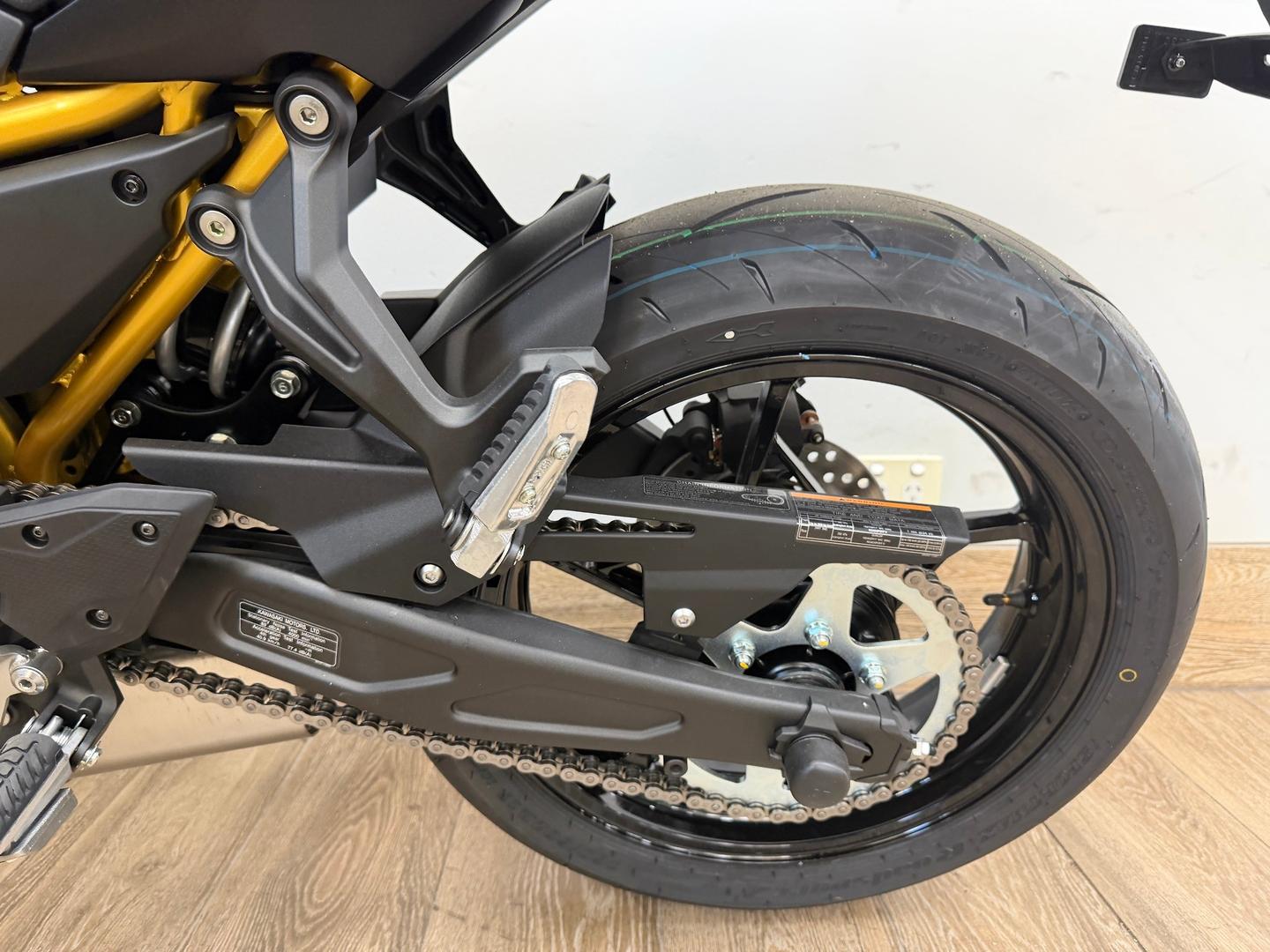 2026 KAWASAKI Z650L (LAMS) SPORTS