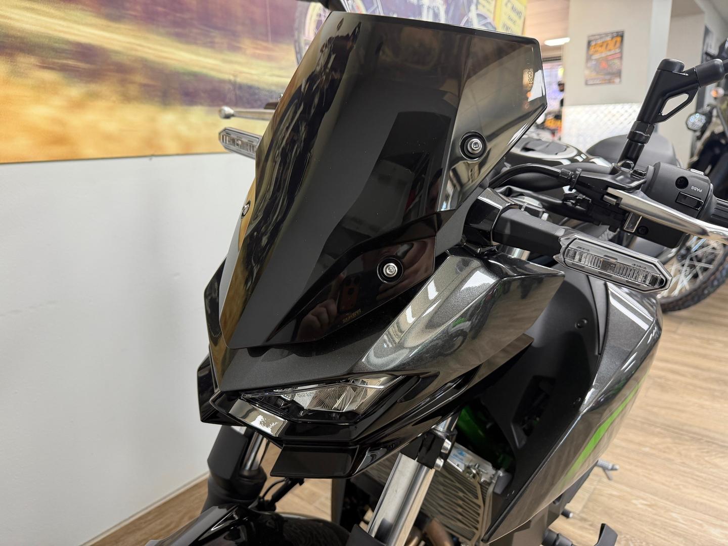 2026 KAWASAKI Z500 SE SPORTS