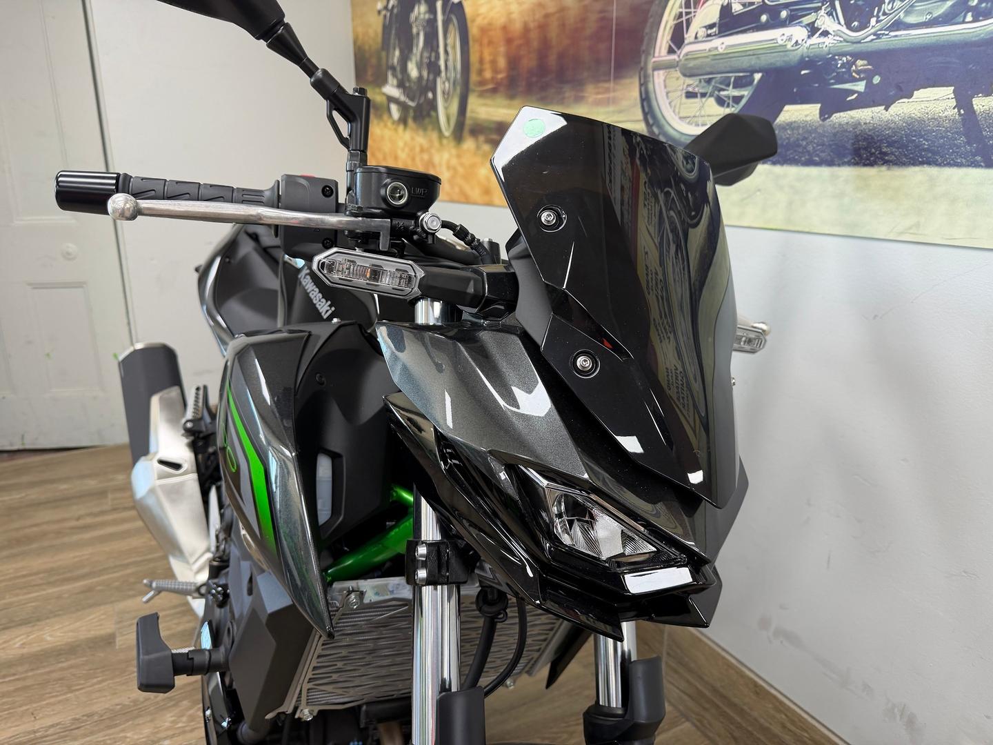 2026 KAWASAKI Z500 SE SPORTS