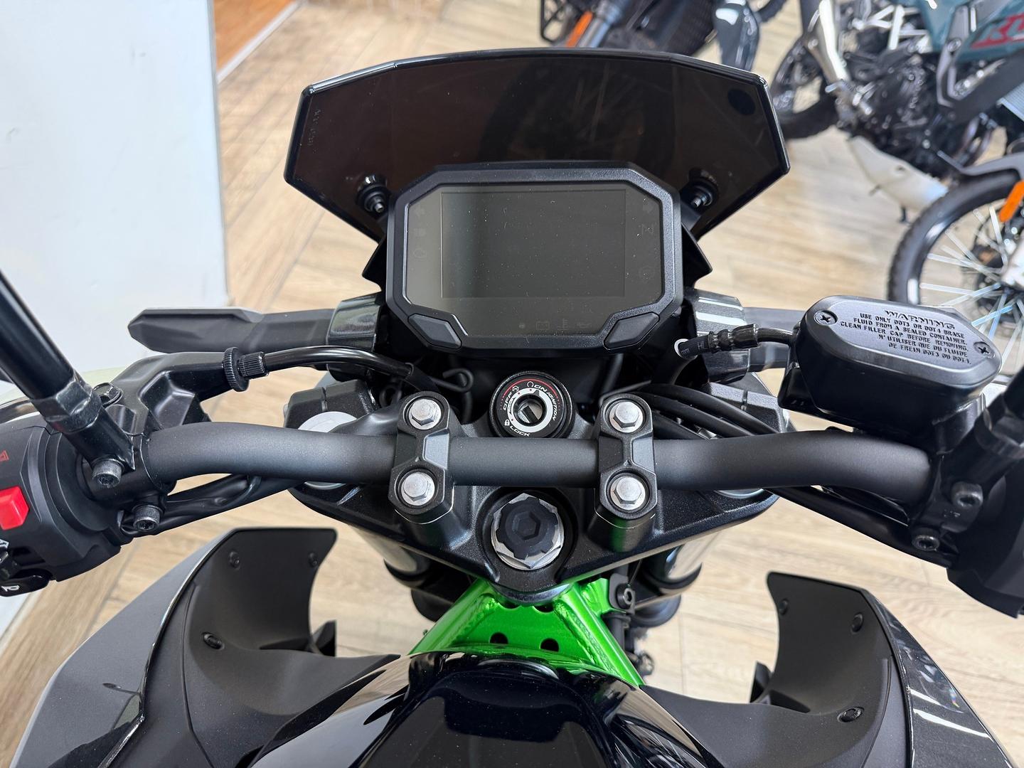 2026 KAWASAKI Z500 SE SPORTS