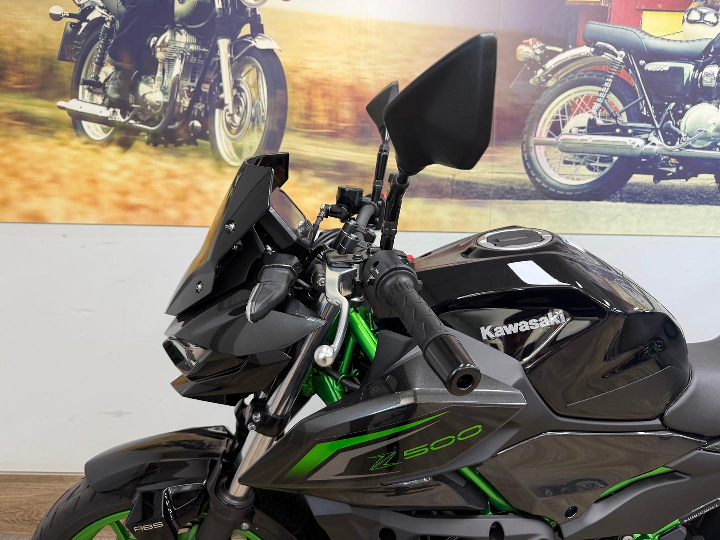 2026 KAWASAKI Z500 SE SPORTS