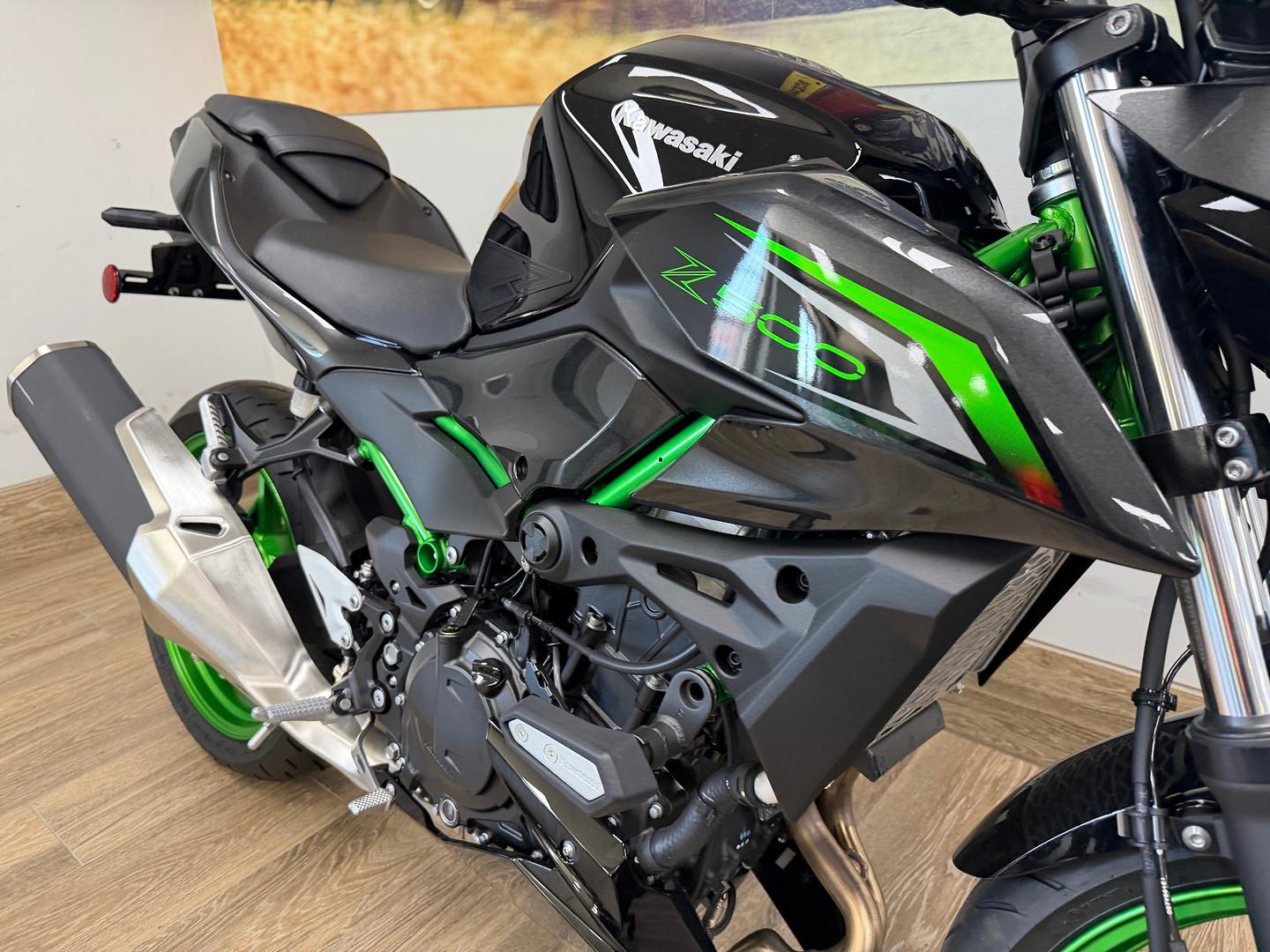 2026 KAWASAKI Z500 SE SPORTS