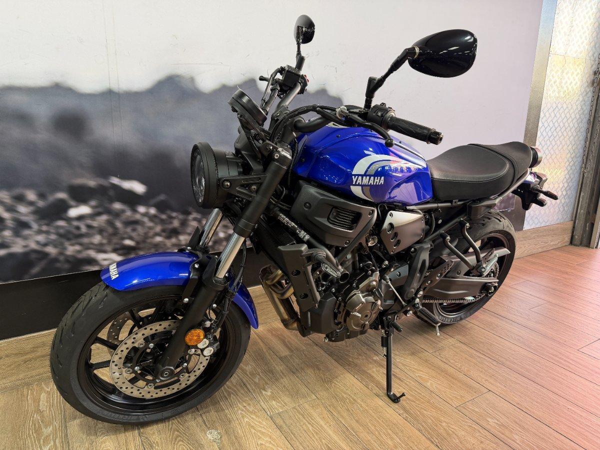 2026 YAMAHA XSR700 ROAD