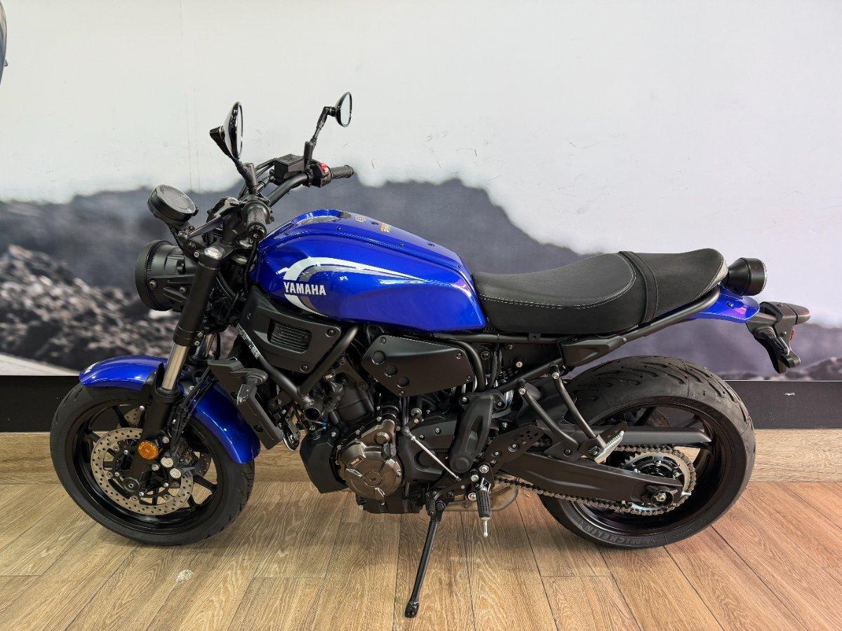 2026 YAMAHA XSR700 ROAD