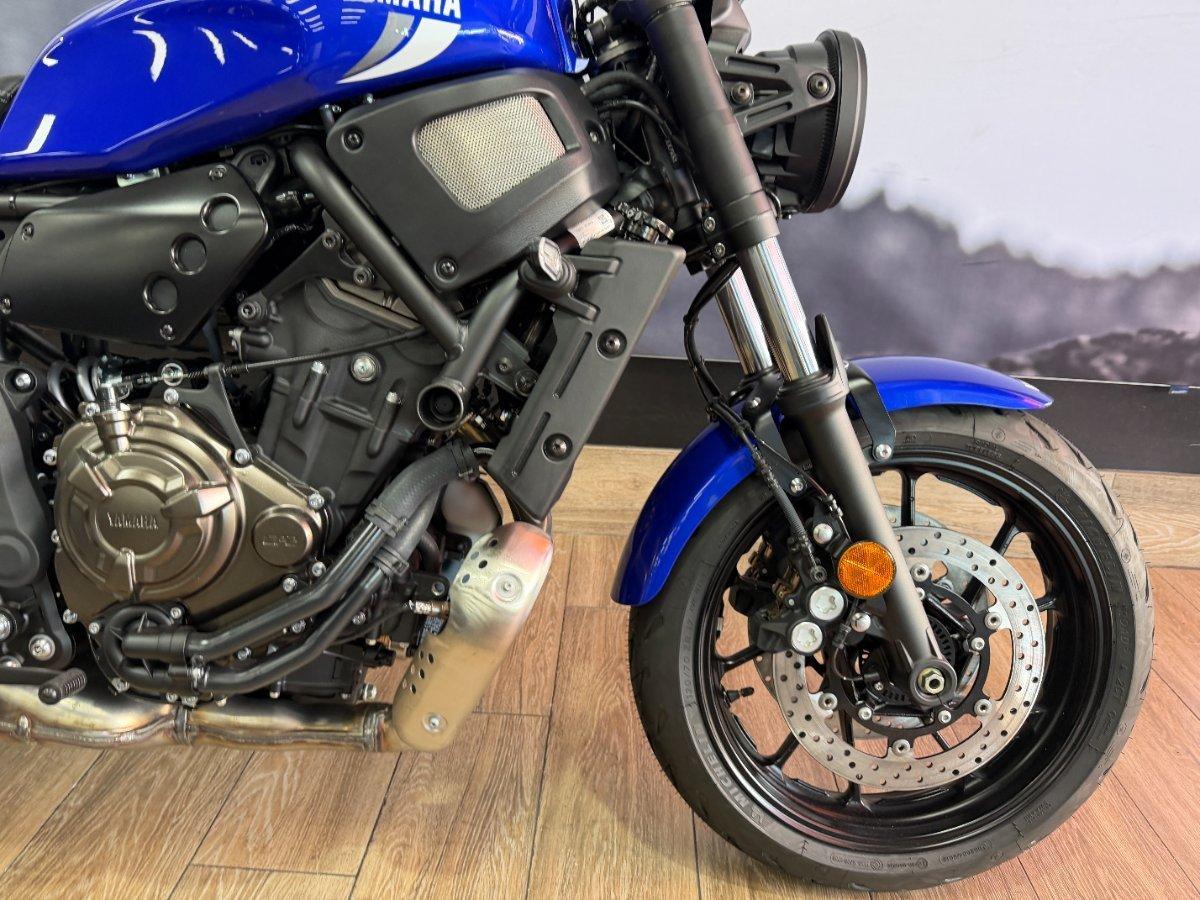 2026 YAMAHA XSR700 ROAD