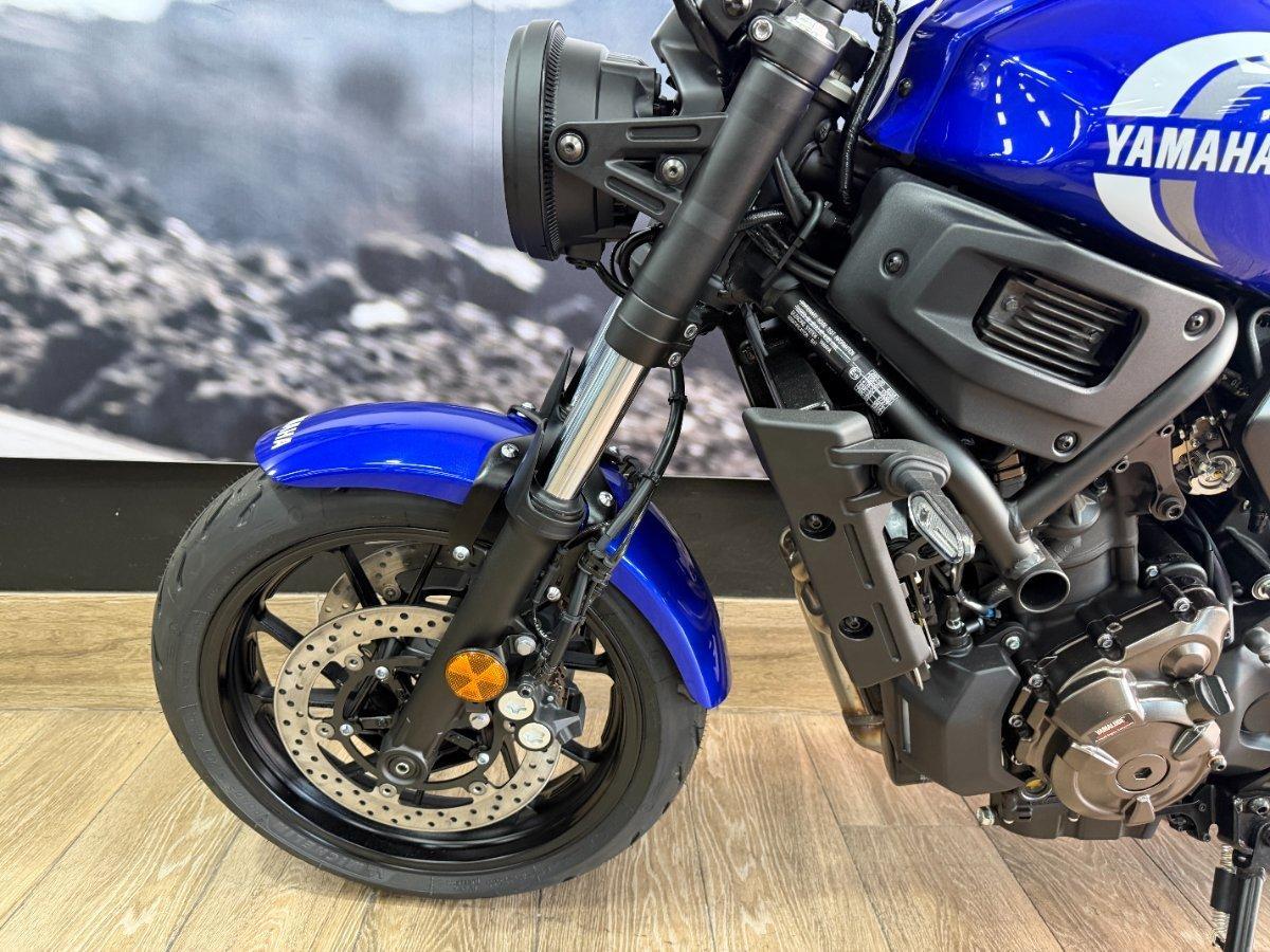 2026 YAMAHA XSR700 ROAD