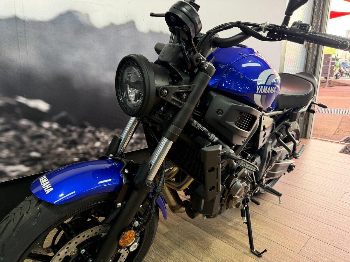 2026 YAMAHA XSR700 ROAD