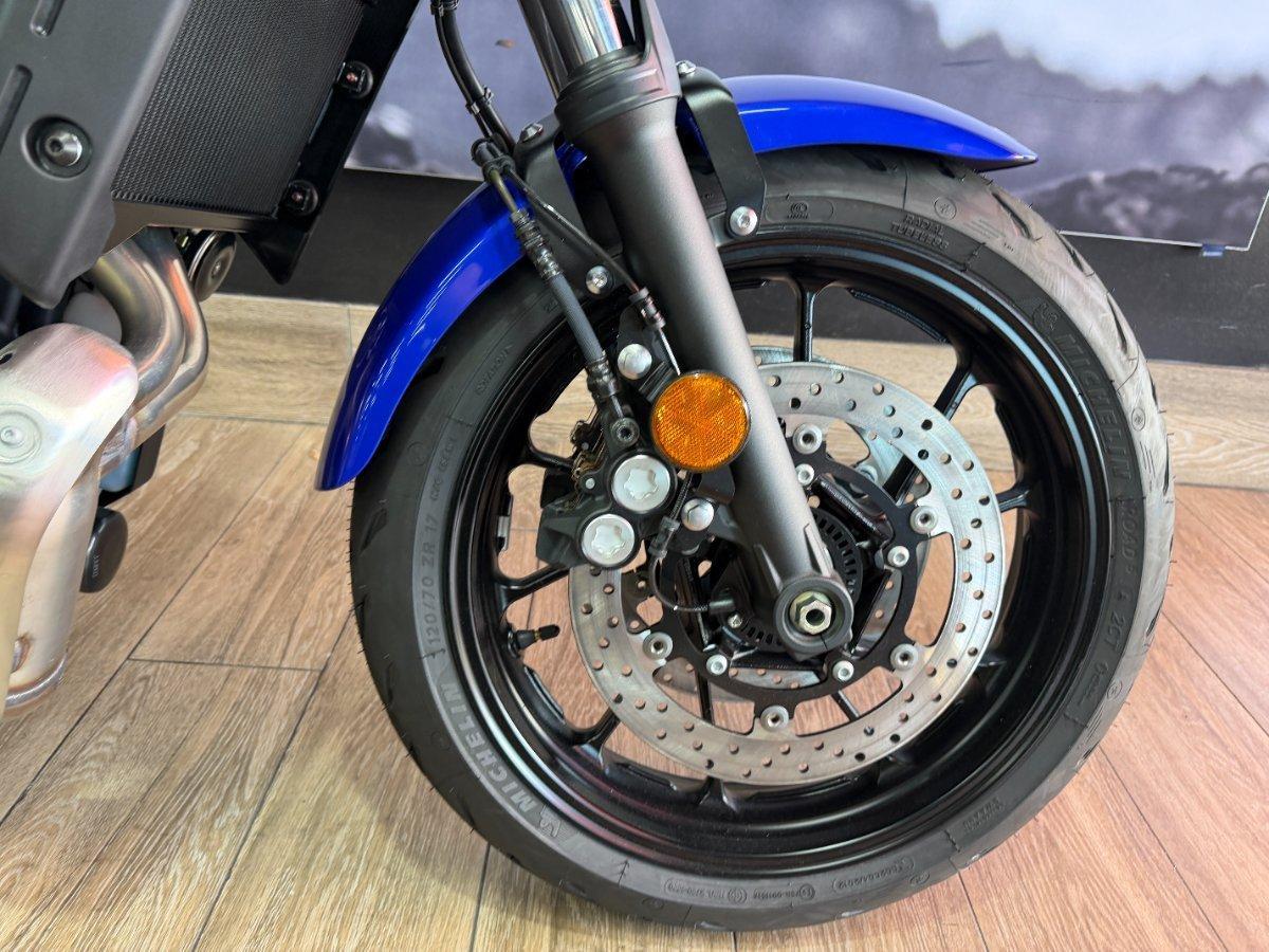 2026 YAMAHA XSR700 ROAD
