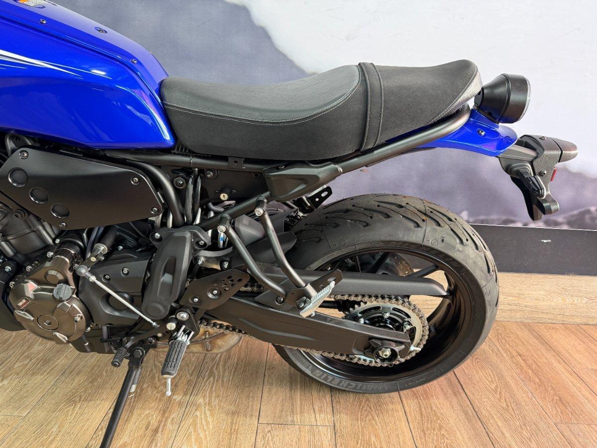 2026 YAMAHA XSR700 ROAD