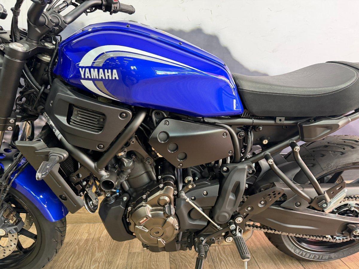2026 YAMAHA XSR700 ROAD