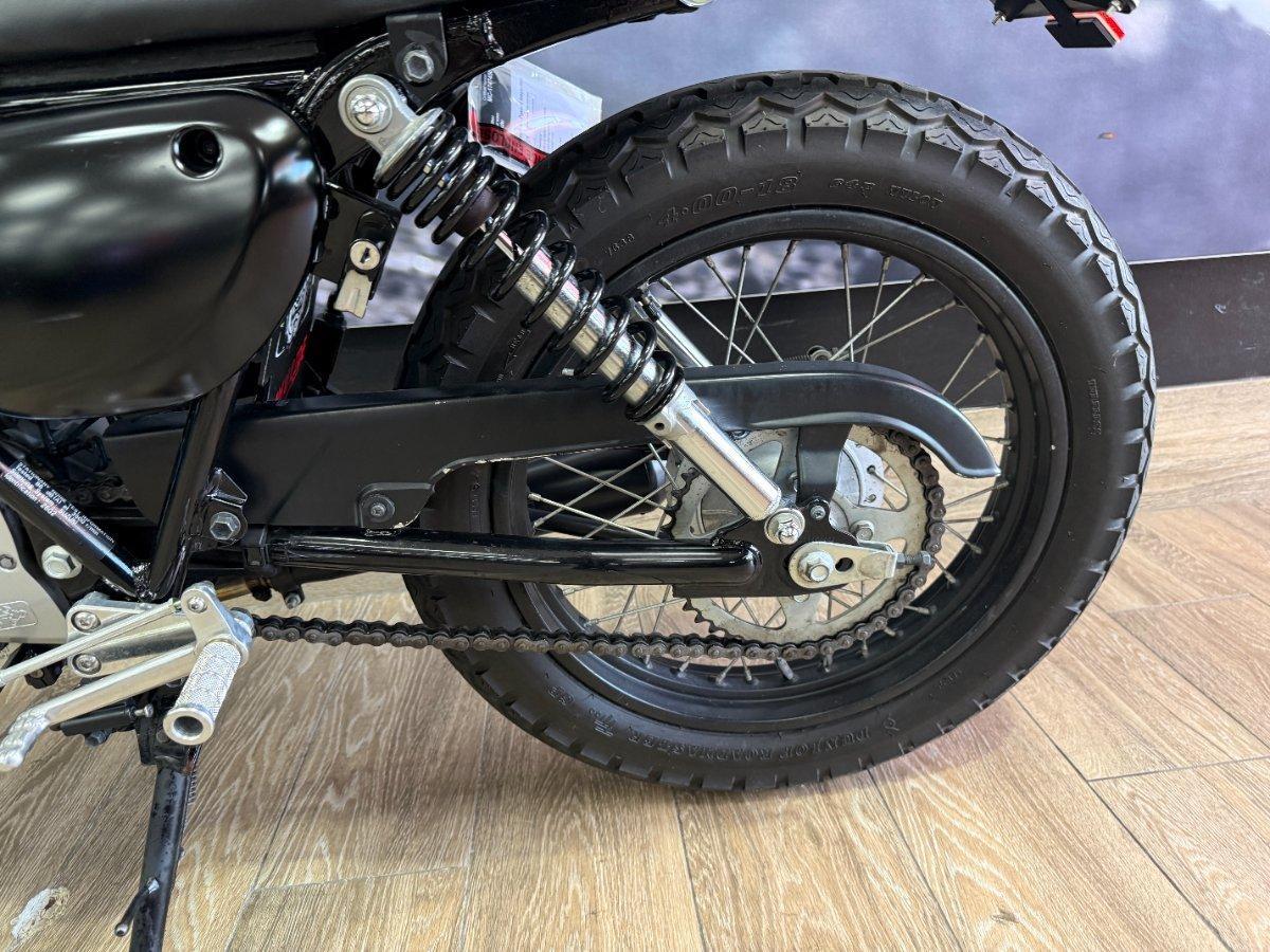 2012 SUZUKI TU250X ROAD