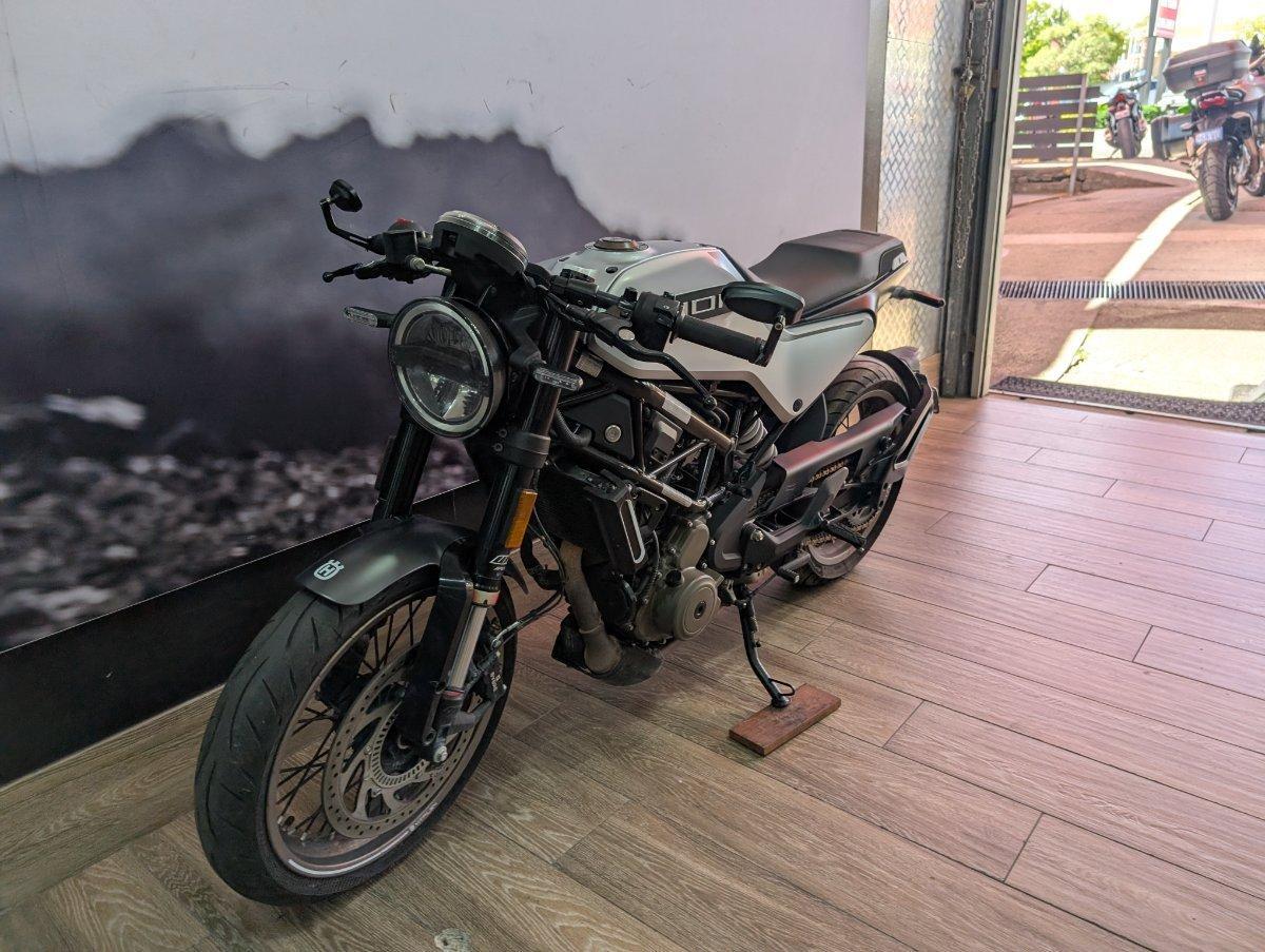 2021 HUSQVARNA VITPILEN 401 ROAD