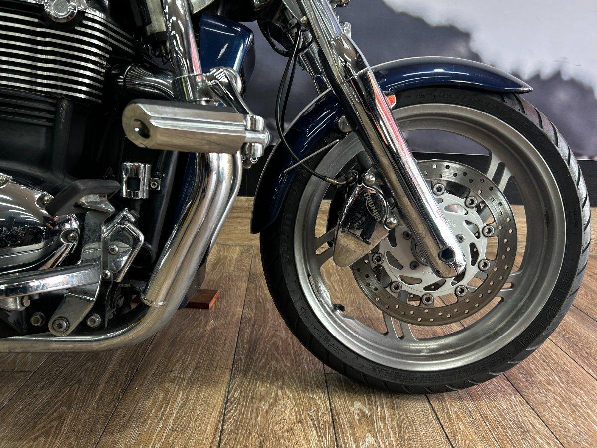 2010 TRIUMPH THUNDERBIRD CRUISER